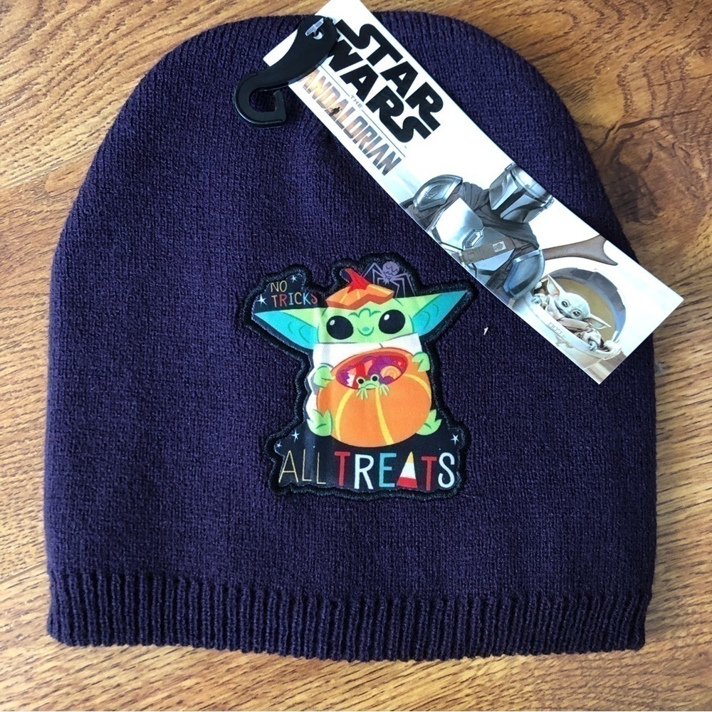 Star Wars: The Mandalorian The Child Halloween knit beanie